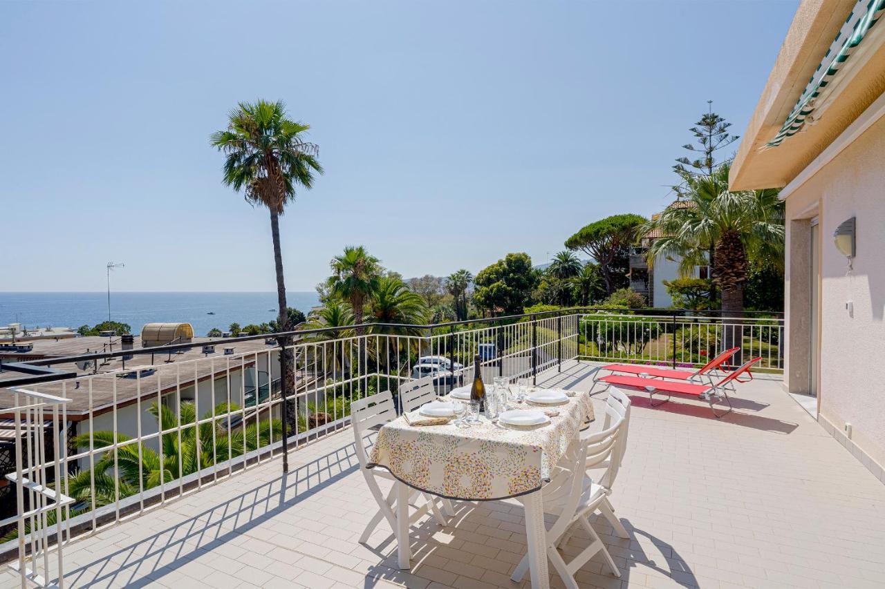 Tre Ponti Panoramic Seaview Apartment Sanremo Exterior photo